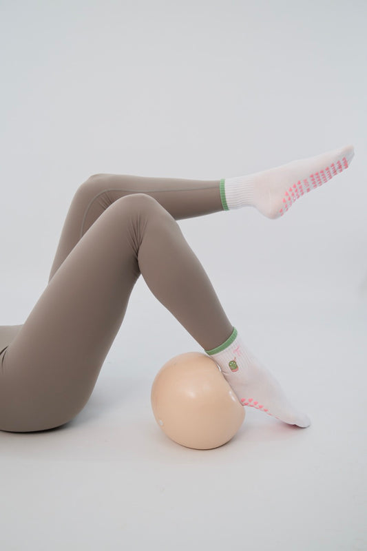 PILATES AND MATCHA grip socks